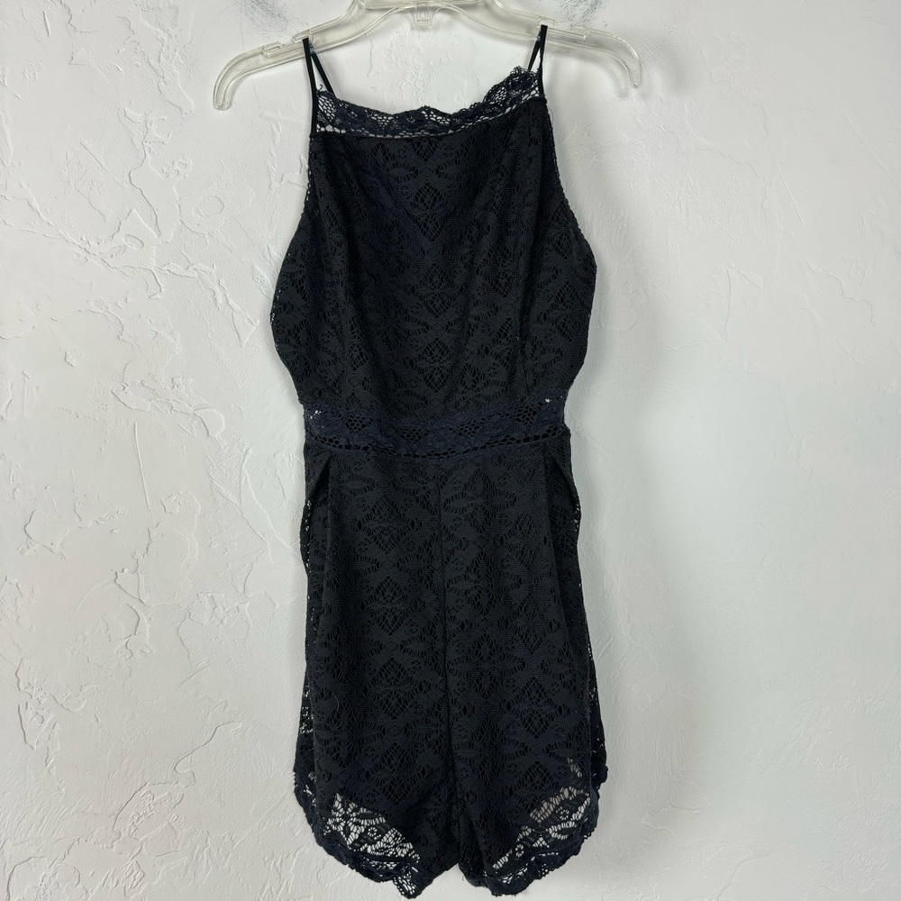 Urban Outfitters Shortie Romper One Piece Lace Black Lined‎ Side Zip Playsuit